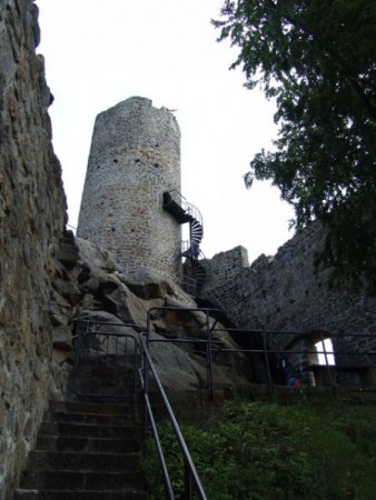 hrad-frydstejn-zricenina